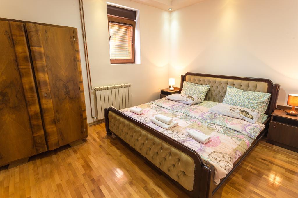 Apartments Erakovic Niksic Ngoại thất bức ảnh