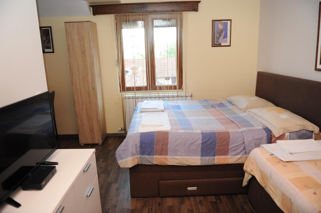 Apartments Erakovic Niksic Ngoại thất bức ảnh