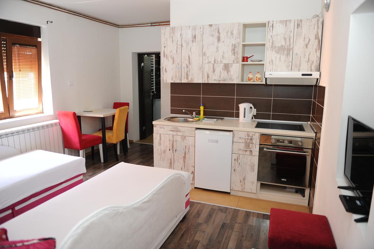 Apartments Erakovic Niksic Ngoại thất bức ảnh